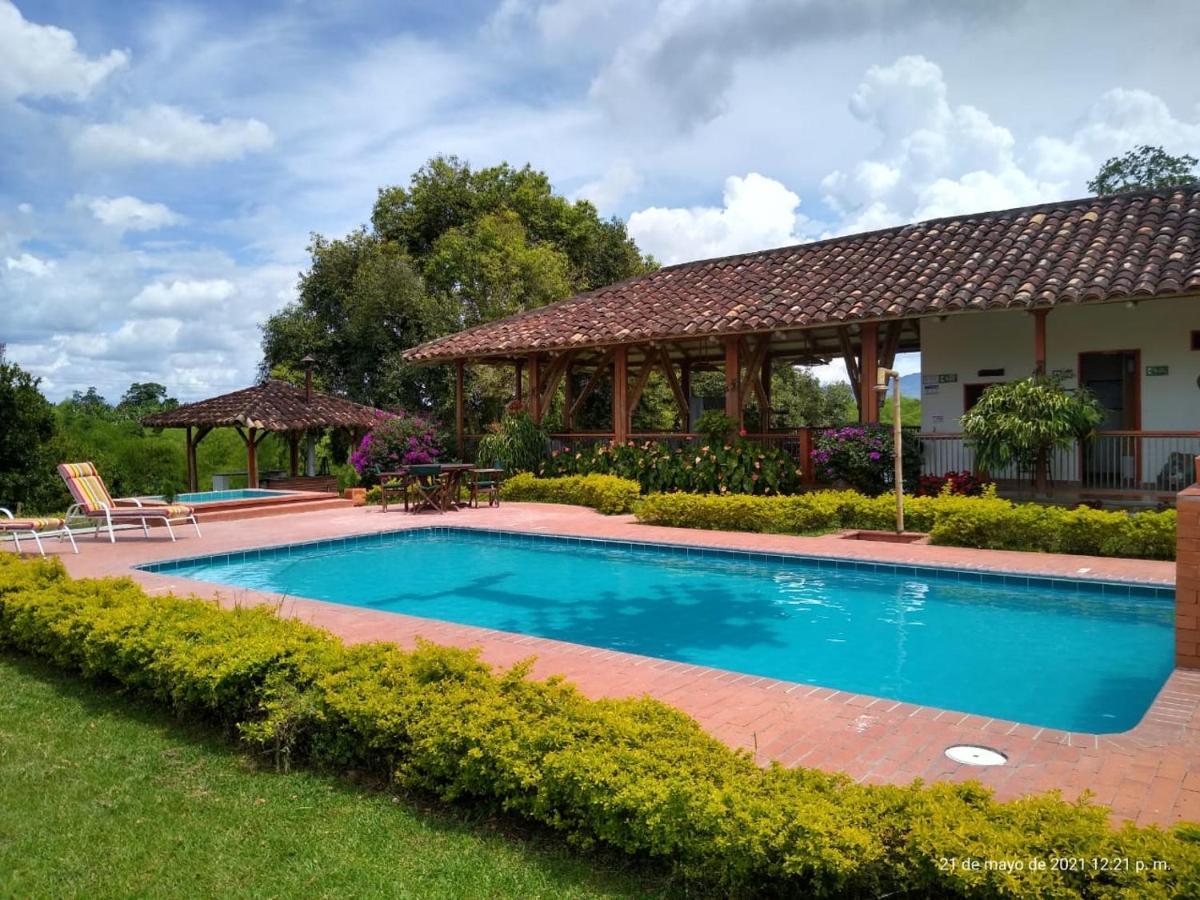 Hacienda El Saman Villa Quimbaya Buitenkant foto