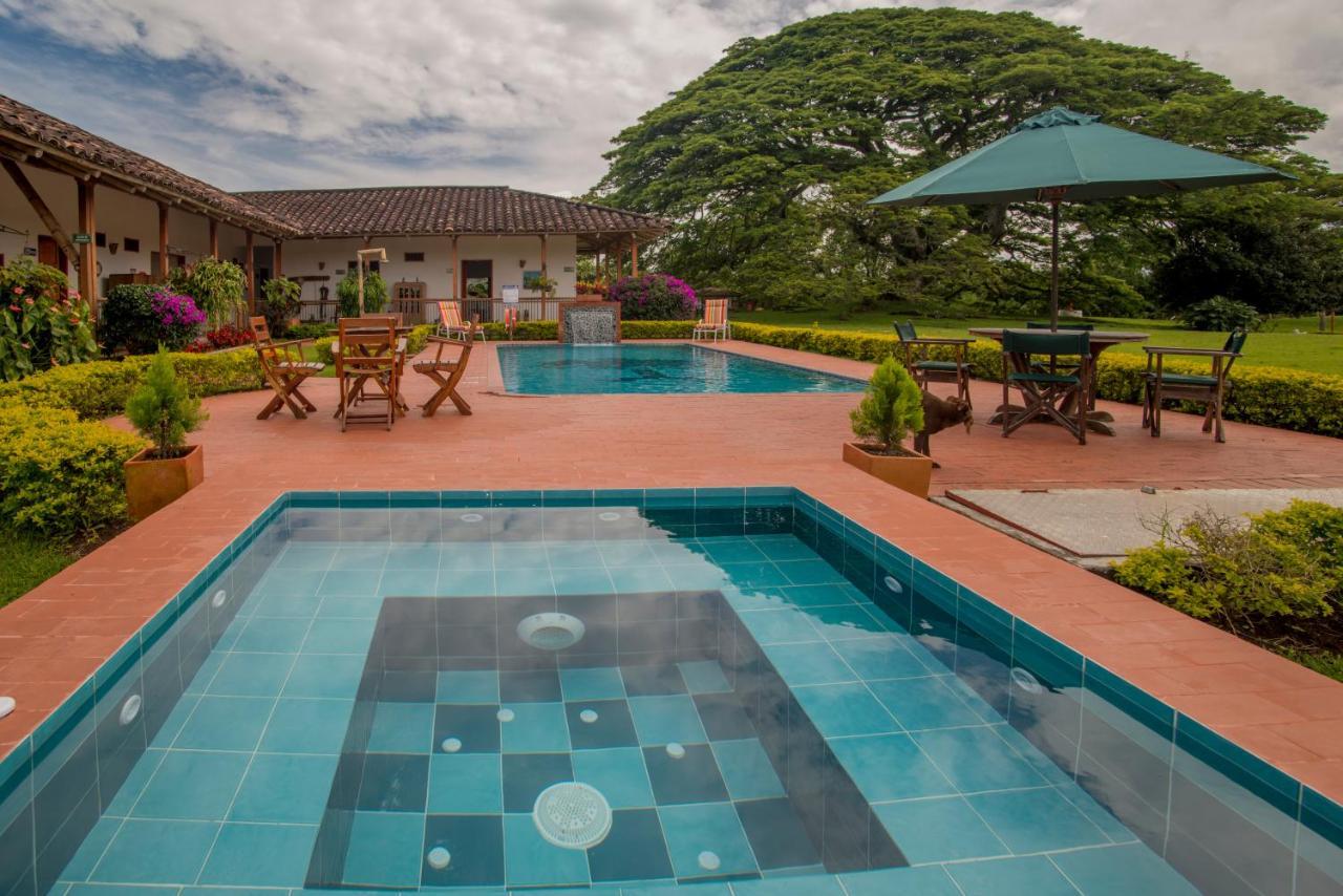 Hacienda El Saman Villa Quimbaya Buitenkant foto